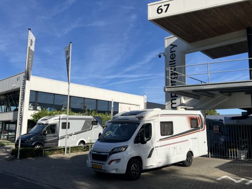 Weinsberg CaraCompact 600 MEG EINZELBETTEN BEARLOCK MAXFANN Foto: 10