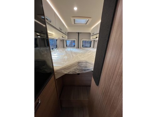 Weinsberg CaraBus 630 ME [FIRE] GRATIS AUTOMAAT  Foto: 15