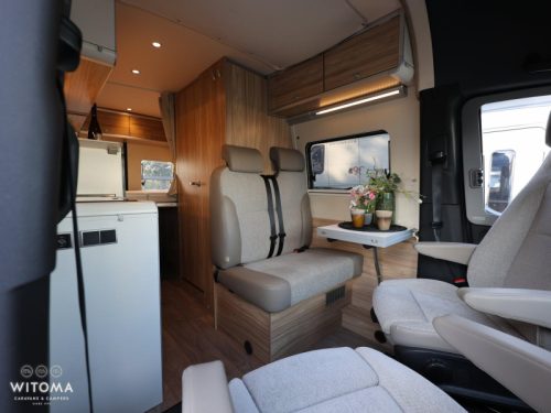Hymer Grand Canyon S 600 Pop-top roof | Towbar photo: 9