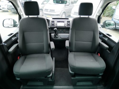 Volkswagen T6 Multivan, DSG Automatic, Pop-top roof, 6 Seats!! photo: 5
