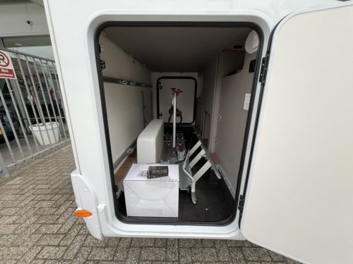 Etrusco V 6.6 SF AUTOMATIC SINGLE BEDS+REAR LOUNGE AIR SUSPENSION photo: 21
