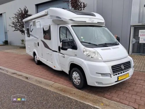 Autocaravana Carado T 348 muy cuidada foto: 1