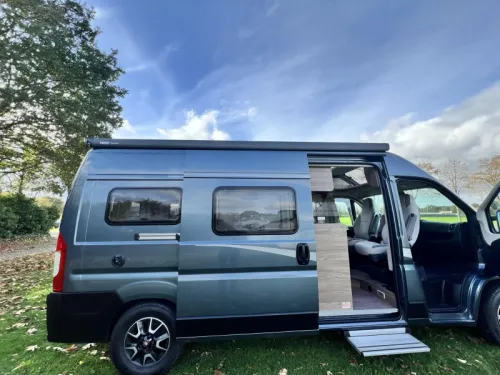 Knaus Van I 5,99 Meter 9T Automatik Foto: 26