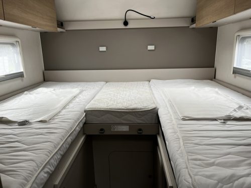 LMC Tracer A 690 Teilintegriert Automatik | Tempomat | Markise | R&uuml;ckfahrkamera | Dusche | Toilette | 4 Schlafpl&auml;tze | Foto: 8
