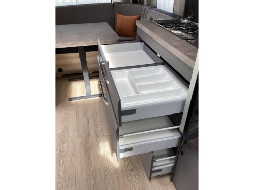 Hobby De Luxe 540 UL Single beds  photo: 8