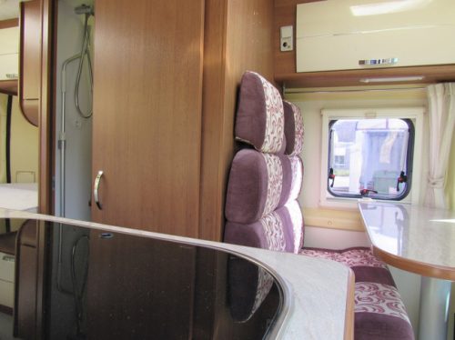 Challenger VANY 02 S Prestige Van conversion Fixed bed Year of manufacture12-2012 photo: 19
