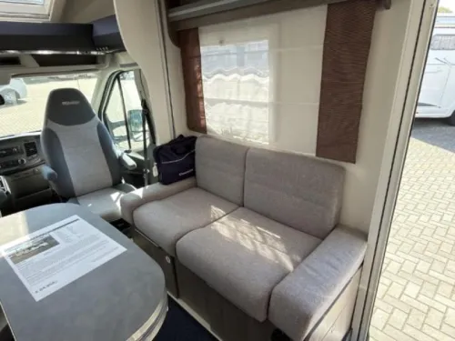 Chausson Titanium Premium 640 Kingsize Hubdach Foto: 6