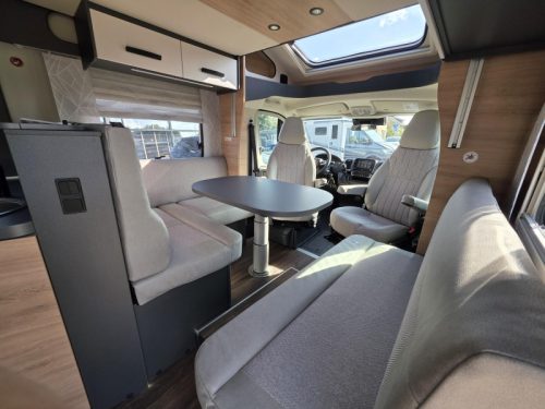 Knaus L!ve Wave 650 MF Platinum 2027 model  foto: 4