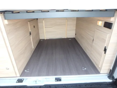Knaus BoxLife Pro 600 MQ 14250km on the odometer photo: 10