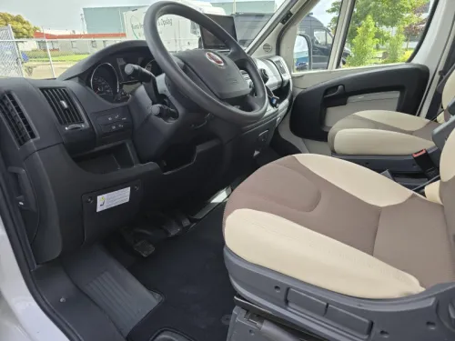 Adria Matrix M 670 SL , 5x Gurte/Schlafpl&auml;tze Foto: 5