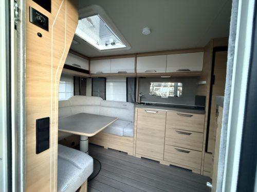 Knaus Sudwind Black Selection 500 FU Foto: 5