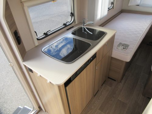 Dethleffs C'Joy 460 LE LIGHTWEIGHT/ WITH MOVER photo: 9