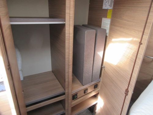 Knaus Sport E-Power Selection 500 UF SEHR GEPFLEGT Foto: 13