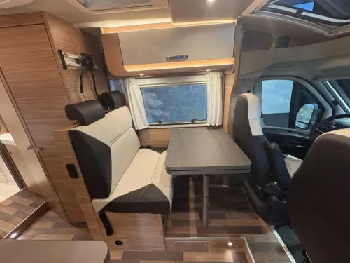 Weinsberg CaraCompact Pepper 600 MF automatic | ex-rental photo: 12