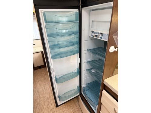 Hobby Prestige 495 UL 2 BETTEN RANGIERHILFE VORZELT  Foto: 12