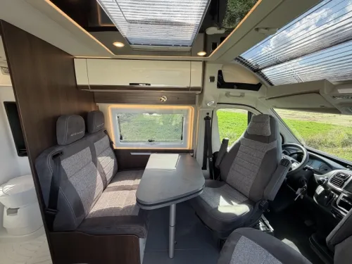 P&ouml;ssl Summit Prime 640 180HP, Van conversion, Busbiker, Lithium photo: 1