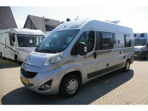 Rapido V56 French bed, 2x Swivel seats photo: 3