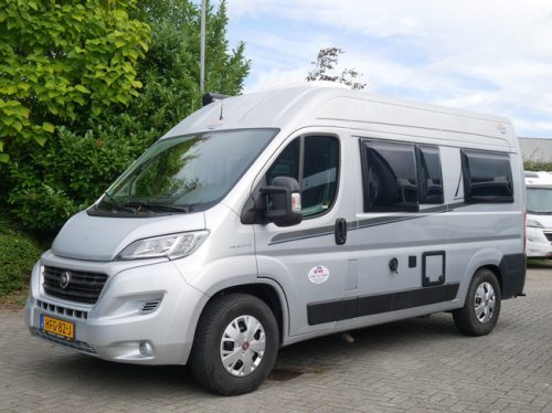 Carado CV 540, 5.40 Meter Van conversion, Transverse bed!! photo: 2