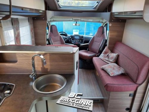 Knaus L!ve Ti 650 MF Frans Bed photo: 5