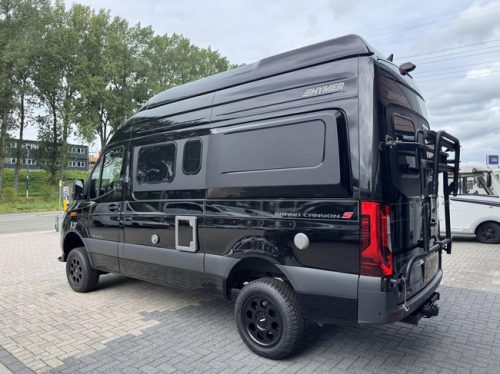 Hymer Grand Canyon S 4X4 190HP Leather Pop-top roof Delta Towbar Awning photo: 7