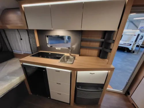 Knaus Sport 420 QD super compleet Foto: 15