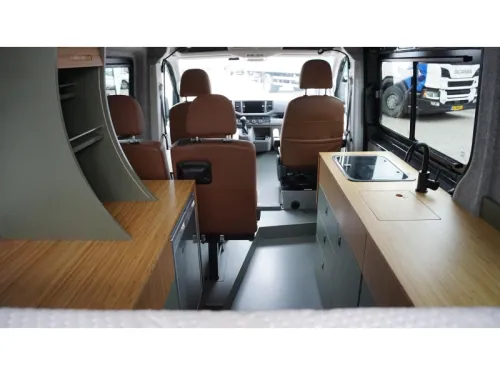 Volkswagen Crafter DSG / Off-Grid / photo: 7