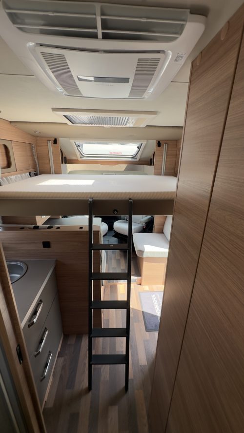 Knaus 700 MEG Foto: 10