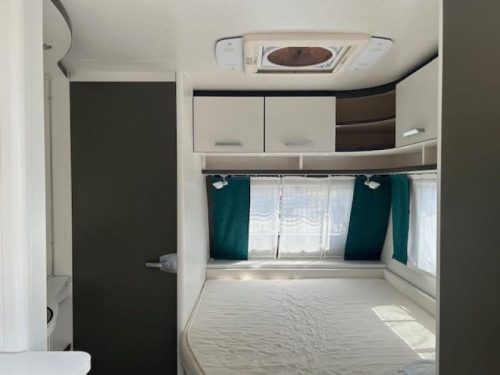 Dethleffs C'Go 475 FR Mover & awning photo: 3
