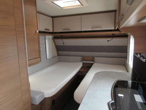 Knaus Sport 500 EU MOVER AND THULE AWNING photo: 6