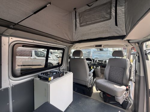 Volkswagen transporter van conversion TDI 131 hp original NL car NAP logical air conditioning cruise control pop-top roof 2 berths towbar photo: 9