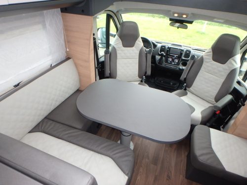 Knaus L!ve Ti 650 MEG Offer Camper Rental photo: 12