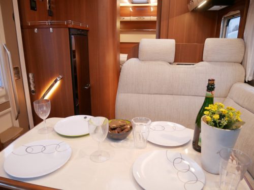 LMC Cruiser Exclusive T692G, Queensbed, XXL Garage, XXL Koelkast!! Foto: 23