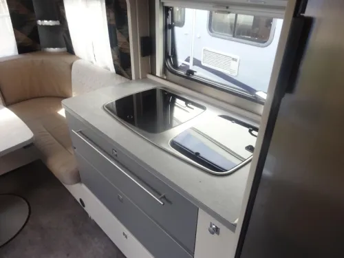 Dethleffs Generation 470 FR photo: 13