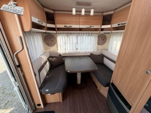 Knaus Sudwind Silver Selection 460 EU Single beds 1st owner photo: 3