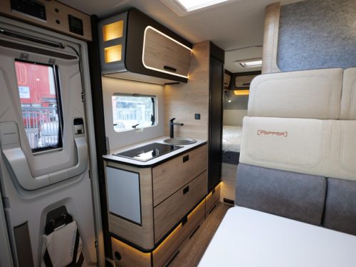 Weinsberg CaraCompact Pepper 600 MF AUTOMATIC FRENCH BED 2027! photo: 15