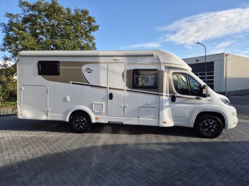 Capron Carado T448 160hp  photo: 3