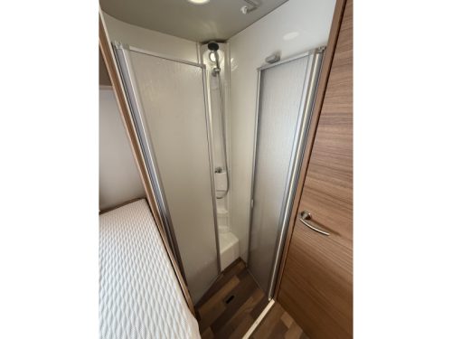 Weinsberg CaraSuite 700 ME Automatic! 180 hp! photo: 19