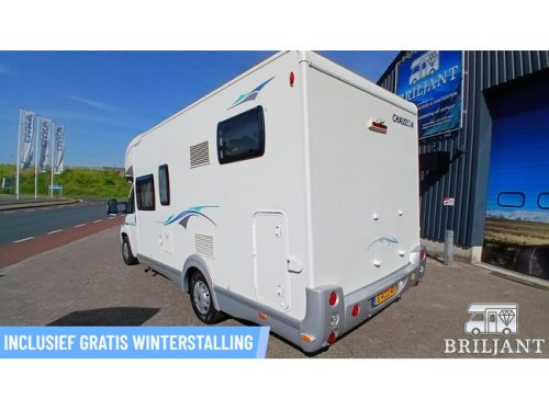 Chausson FLASH 16 ... 2011 transverse bed/bunk bed photo: 4