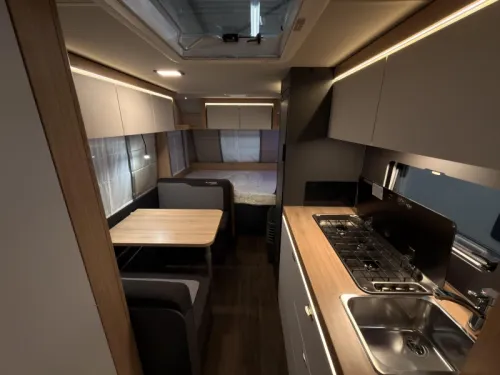 Knaus Sport Platinum 500 QDK Platinum+Boden+1800KG Foto: 6