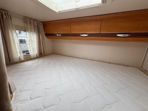 Adria Coral S 680 SP 2010 POPULAR + SPACIOUS photo: 2