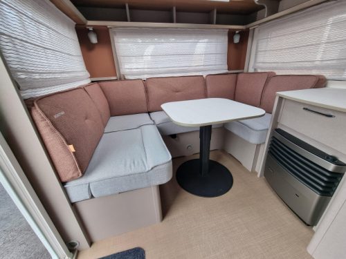 B&uuml;rstner Averso 485 TS  foto: 15