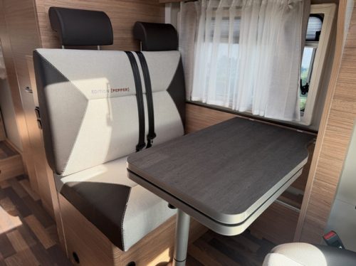 Weinsberg Caracompact 600 MEG Pepper Black Foto: 16