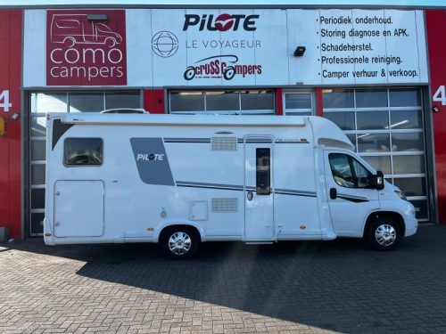 Pilote P 746 GJ Wohnmobil, L&auml;ngsbetten Foto: 3