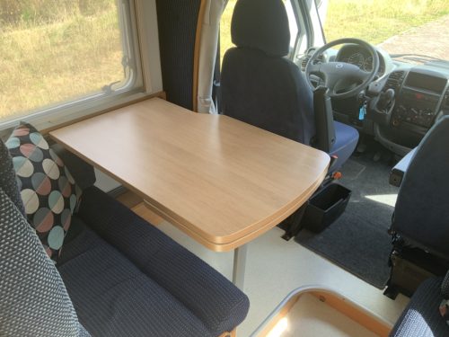 Chausson Trigano Flash 08 2.3 128 hp French bed, side sofa, half-dinette, Swivel seats, very neat condition Year of manufacture 2006 Motorhome centre on the road Marum photo: 12