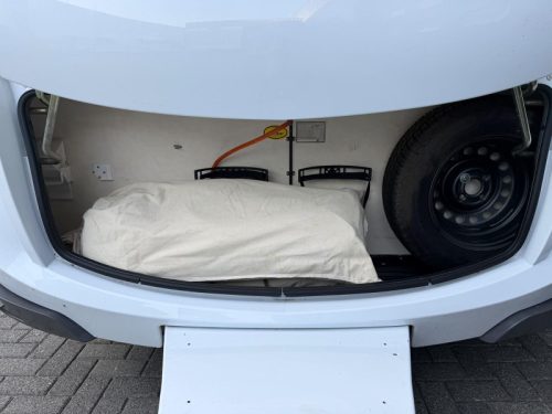 Knaus Sport Special 420 QD Mover/ Awning/ Awning photo: 5