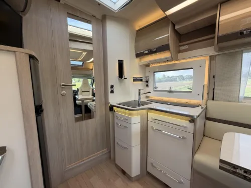 Rapido 696 F 2x Airco, BR Lift, photo: 7