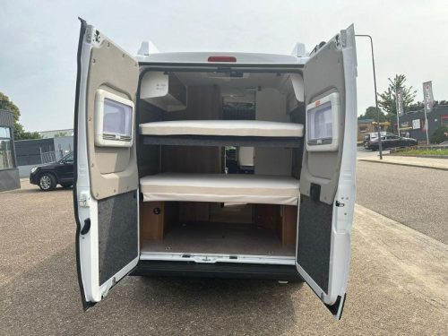 VANTourer 600 D 6 berths&pop-up roof&pop-top roof photo: 11