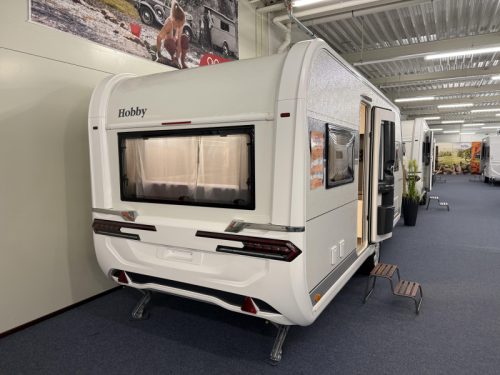 Hobby Excellent Edition 540 UL 1800 kg, aufklappbares Bett Foto: 2