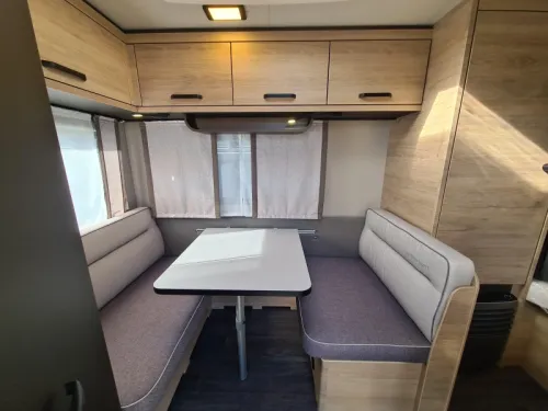 Weinsberg CaraOne Edition HOT 390 QD 2027 Foto: 8