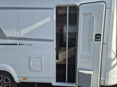 LMC Tracer A690 Automaat Cruise, Kamera, Hubbett, Klimaanlage, Markise Foto: 5